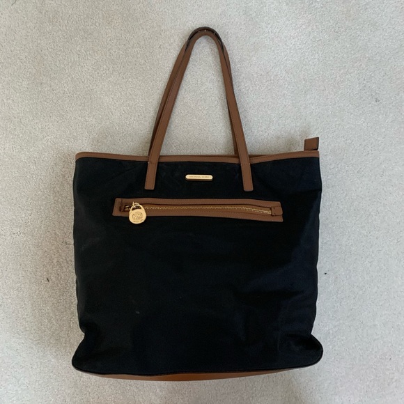 Michael Kors Black Tote - Picture 2 of 11